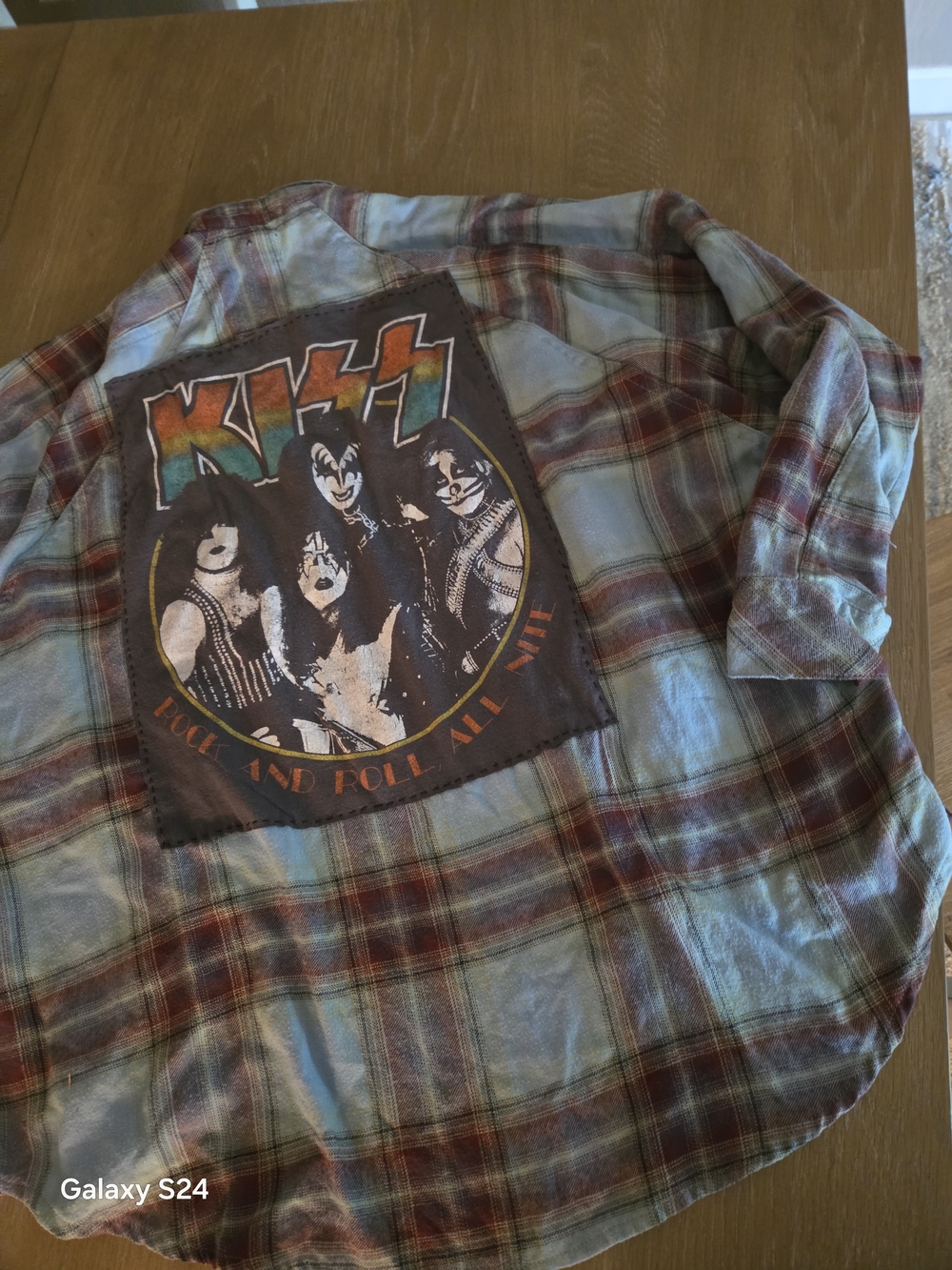 BDG Flannel Oversized Shirt with Kiss Custom Sz XS